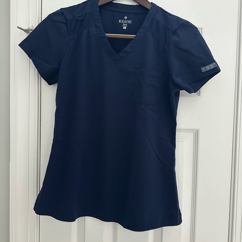 Med Couture Women's Navy Top